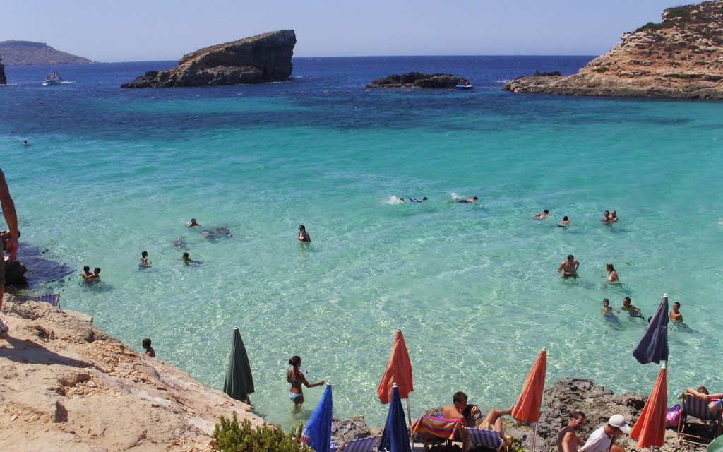 blue-lagoon-comino